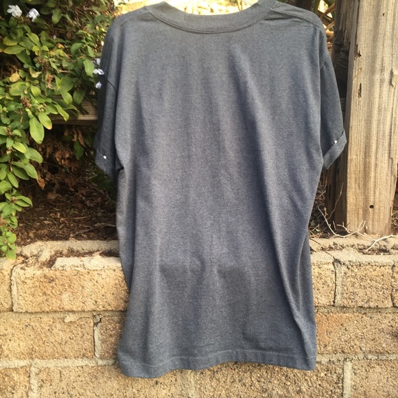 Floral embroidery rhinestone v neck Tee - Picture 3 of 4